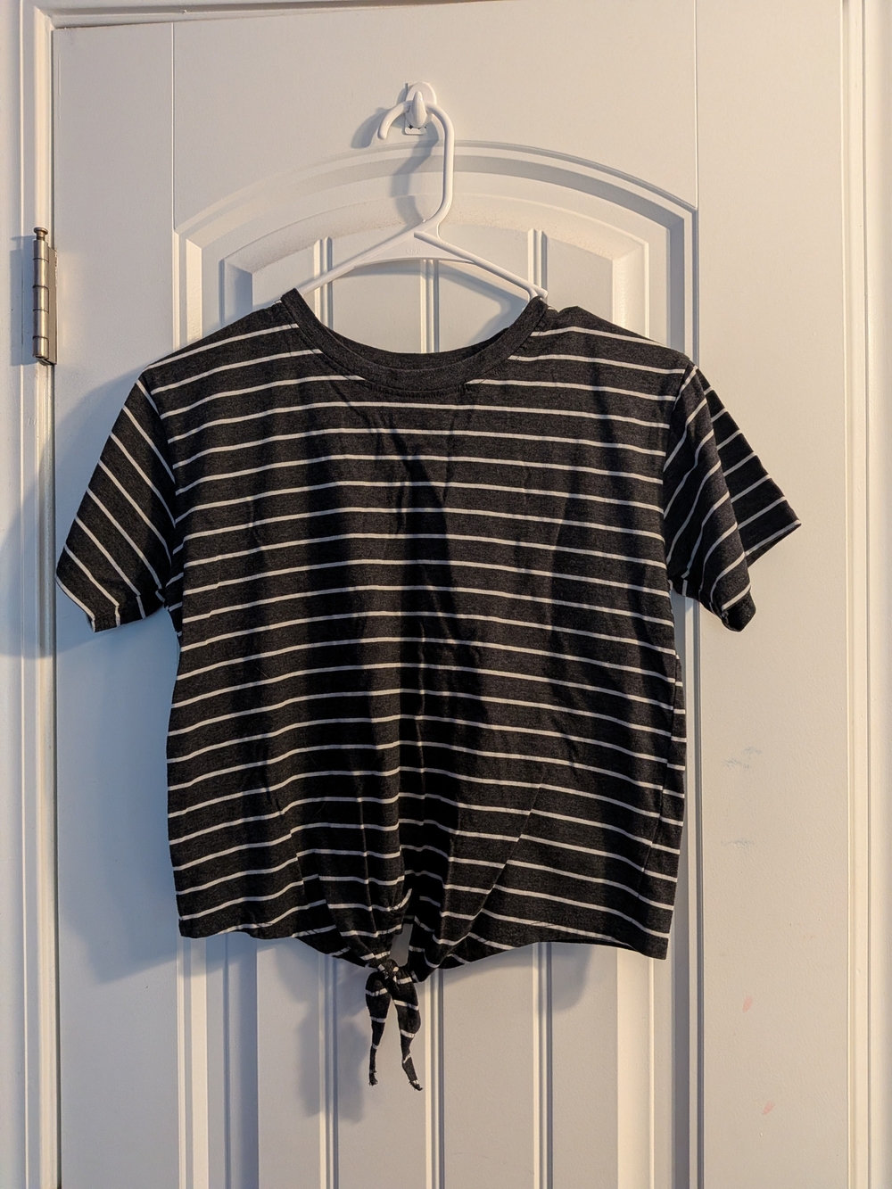 Women’s Black & White Striped Short Sleeve Tie-Front Tee